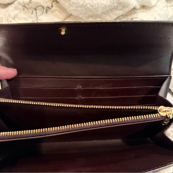 2012 Monogram Vernis Sarah Wallet - Picture 9 of 9